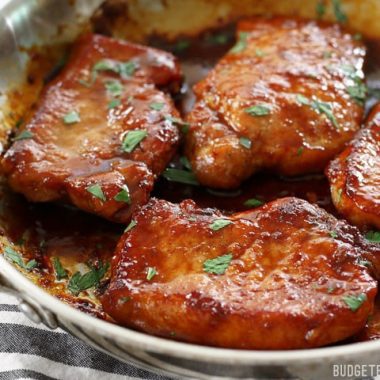 Glazed Pork Chops with Sauteed Apples